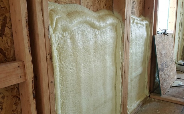closed cell spray foam insulation
